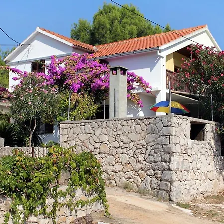 By The Sea Basina, Hvar - 5700 Apartment Vrboska